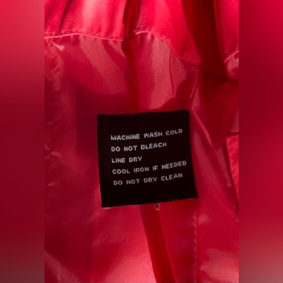 Anne Klein Red Trench Coat Lightweight Design - Picture 4 of 16